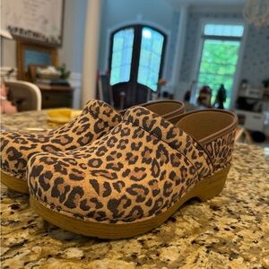 Dansko suede leopard clog